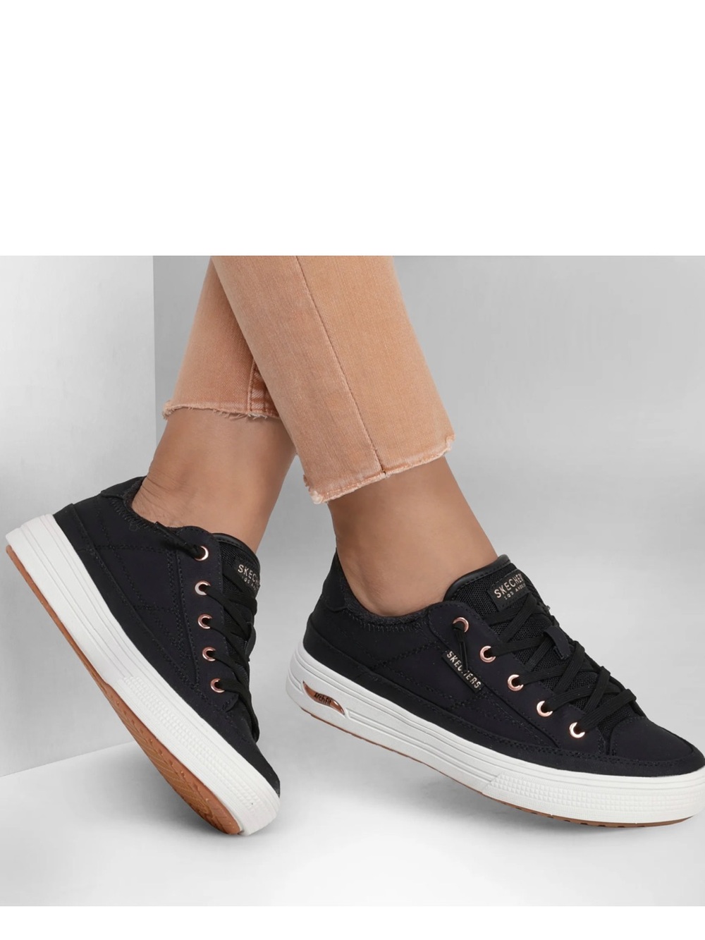 Skechers Arch Fit Arcade - Meet Ya There #177190 Slip On Sneakers Black Size: 8